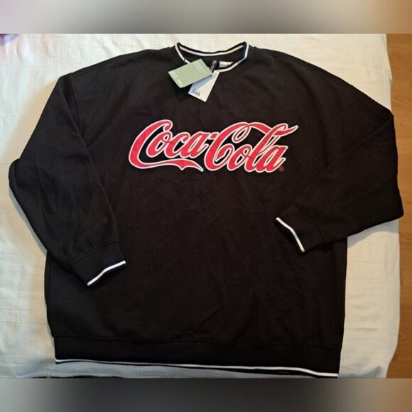 Divided H & M Men's Large Coca Cola embroidrred black sweatshirt, New - Picture 1 of 6
